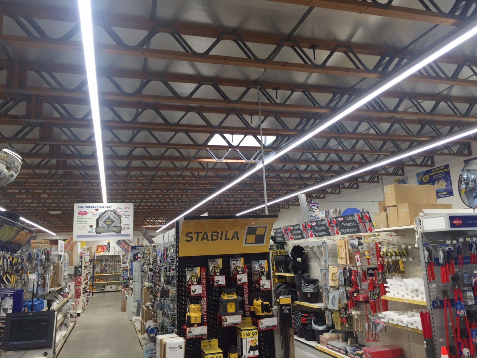 LED linear light system .JPG